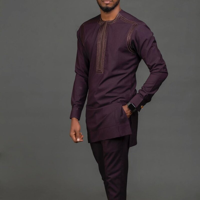 2024 Nowość w garniturach w stylu afrykańskim Kaftan dla mężczyzn 2-częściowy zestaw haftowane koszule i spodnie Tradycyjne luksusowe garnitury dla mężczyzn