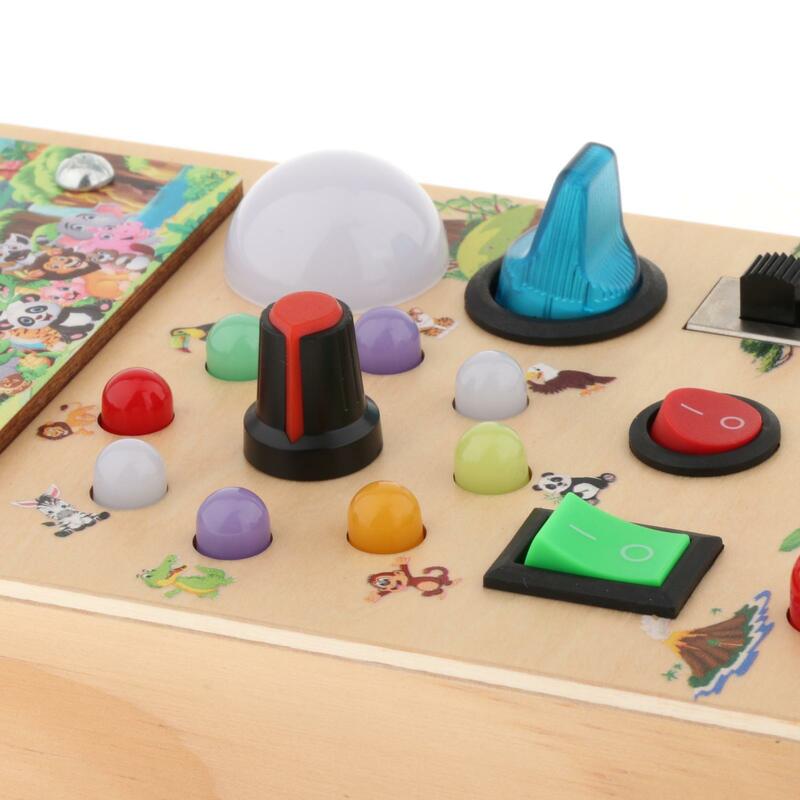 لوح خشبي مشغول مع مفاتيح إضاءة ليد ، ألعاب سفر للأطفال والأطفال