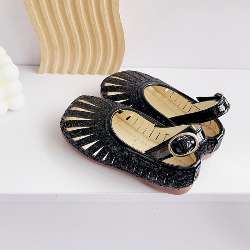 Summer Girls Casual Shoes Kids Sequin Hollowed Breathable Anti-slip Sandal Children Fashion Princess Shoes Girls Beach Shoes