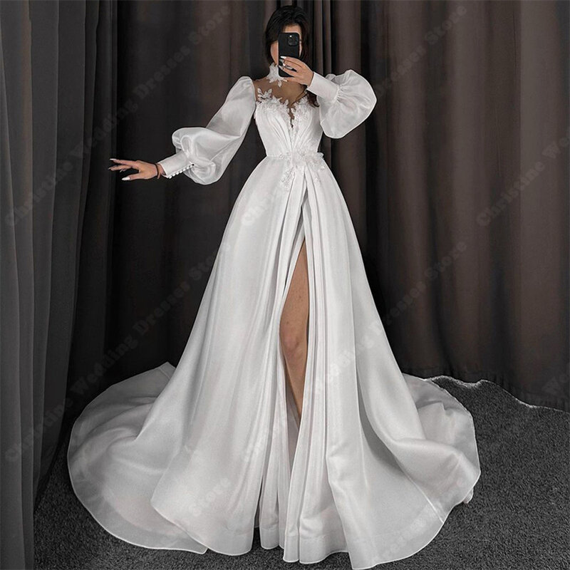 Błyszczące satynowe sukienki ślubne z dekoltem w serek aplikacje seksowne suknie ślubne z długimi rękawami bez pleców gładkie szaty panny młodej