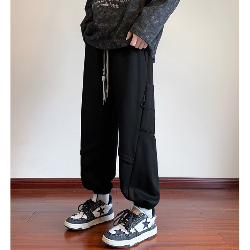 กางเกงลำลองสำหรับผู้ชายทรงหลวมแบบยาวเต็มตัวมีเชือกรูดสีทึบสี่ฤดูกาลกางเกงสเวตเตอร์ของผู้ชาย MODE Korea กางเกงวิ่ง