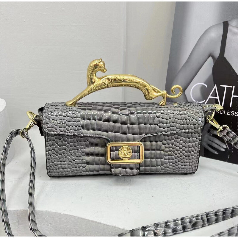 Luxury Brand Crocodile Pattern Handbags Fashion Print Flap Female Bags 2023 Autumn Cat Shape Golden Handle Leather Zipper Bags