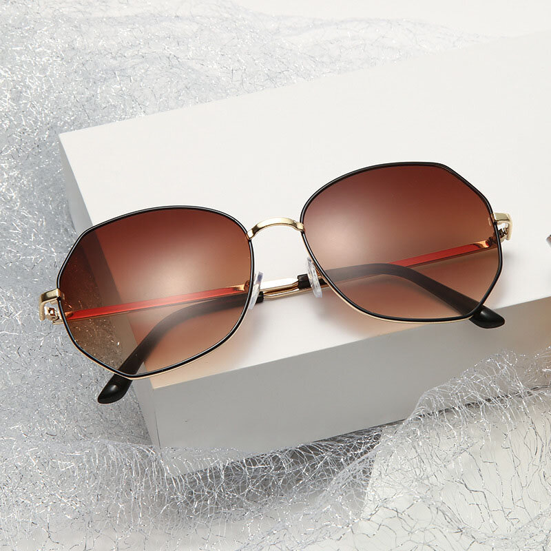 2023 Classic Square Sunglasses Gradient Color 2023 New Sunglasses for Women Trend Anti-UV Retro Sunglasses