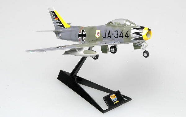 Easymodel-37103 1/72 alemán, F-86F "Sabre" 3./JG71. Avión militar estático terminado, modelo de plástico, colección o regalo, 1963
