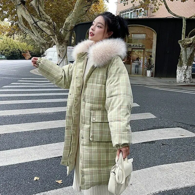 Coreano nuovo abito in cotone a scacchi cappotto in cotone con colletto in lana con cappuccio da donna 2023 inverno giacca da donna calda addensata di media lunghezza