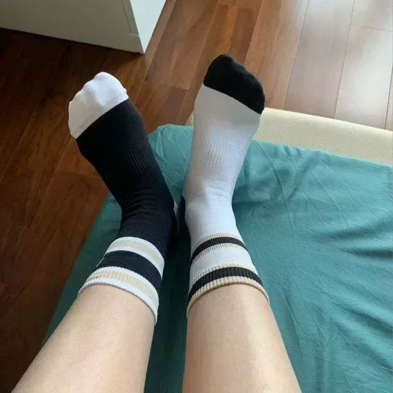 Lemon-calcetines de tubo medio para hombre y mujer, medias transpirables de secado rápido para Yoga, correr y rayas, 2 pares