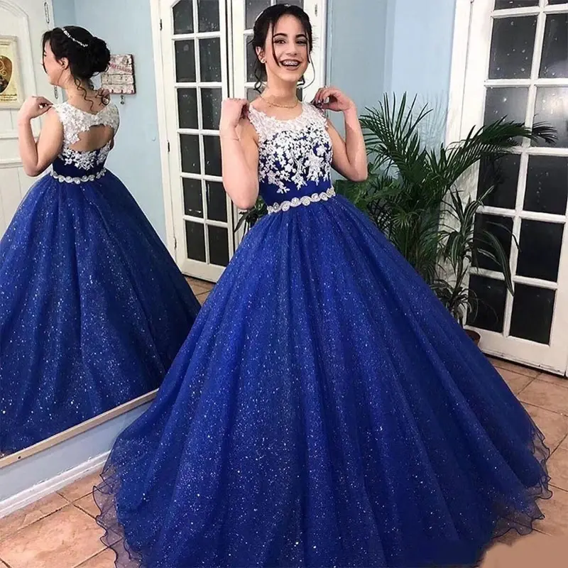 2023 nowych królewskich niebieskich 15-letnich dziewcząt Quinceanera ubiera suknię balową z białymi aplikacjami suknie na imprezy urodzinowe
