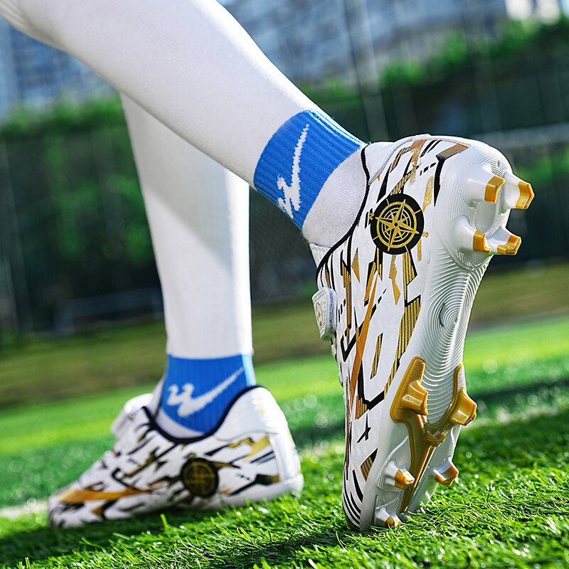 รองเท้าฟุตบอลของเด็กระบายอากาศได้กันลื่นใส่สบายสำหรับรองเท้าฟุตซอลกลางแจ้งมีตะขอ & ห่วง