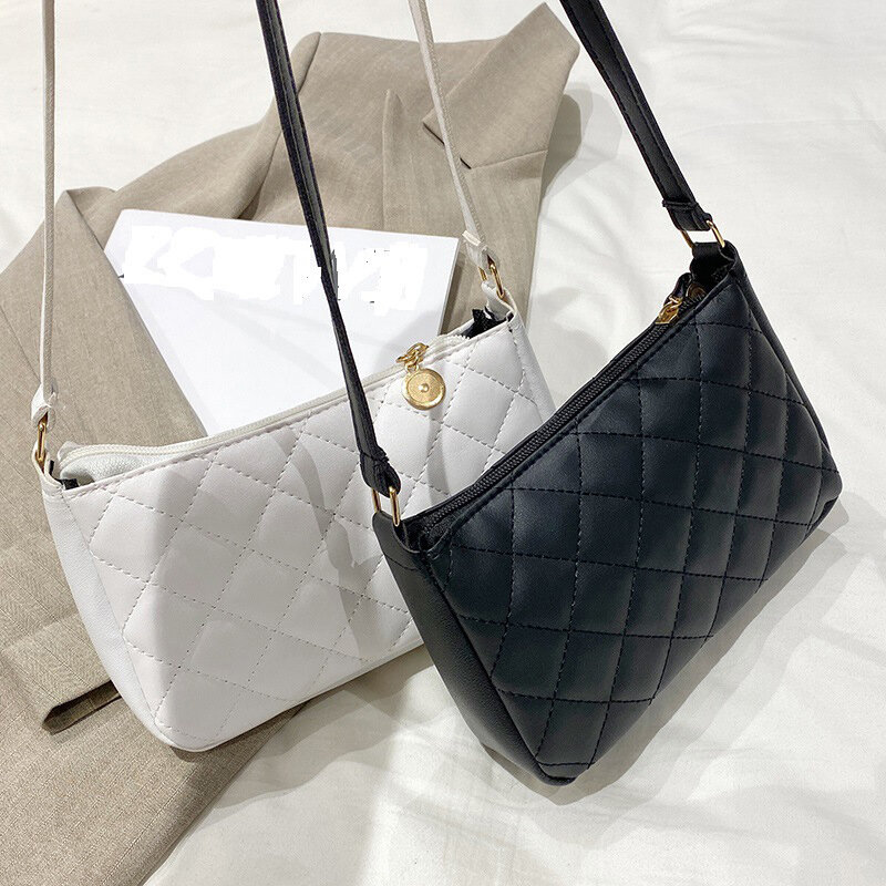 女性のフラップバッグ,黒いバッグ,ドロップヘア,クロスボディ,韓国版,卸売,ファッション 刺embroideredスクエアバッグ