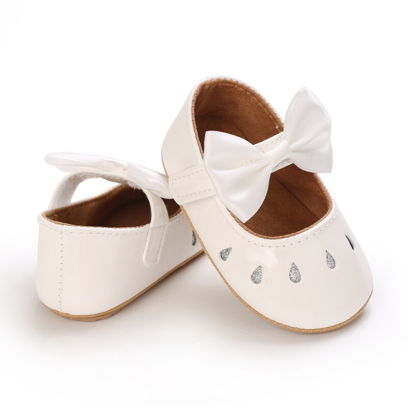 Sepatu Bayi Perempuan Sol Lembut Baru Lahir Putih Sol Karet Antiselip Sepatu Putri Cantik Sepatu Jalan Bayi Kulit Antilembap