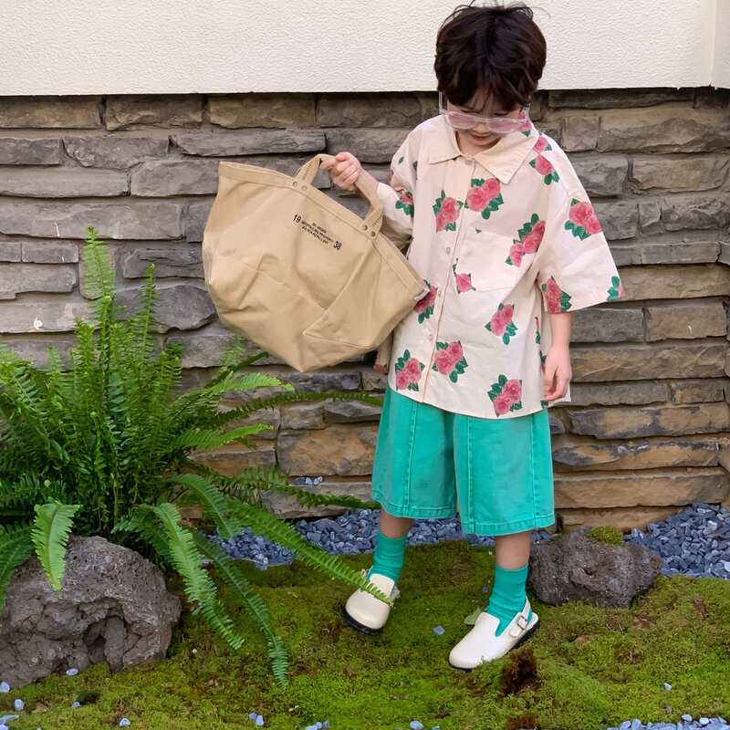 Spodenki dla dzieci dziecięce spodnie letnie chłopcy koreańskie zielone kowbojskie spodnie luźne codzienne 2024 proste elastyczne w pasie zielone lato