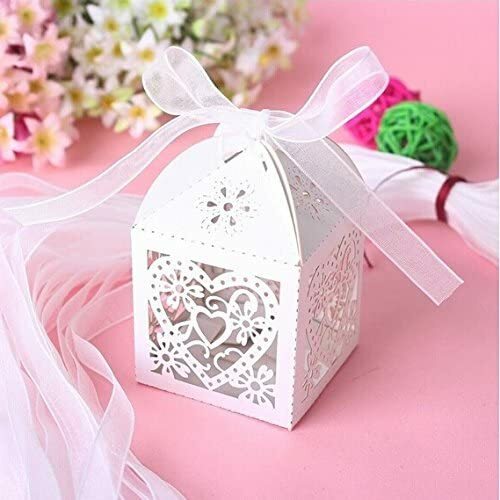 50 Pack Weiß Blume Herz Laser Cut Favor Candy Box Bomboniere mit Bänder Braut Dusche Weddng Party Favors