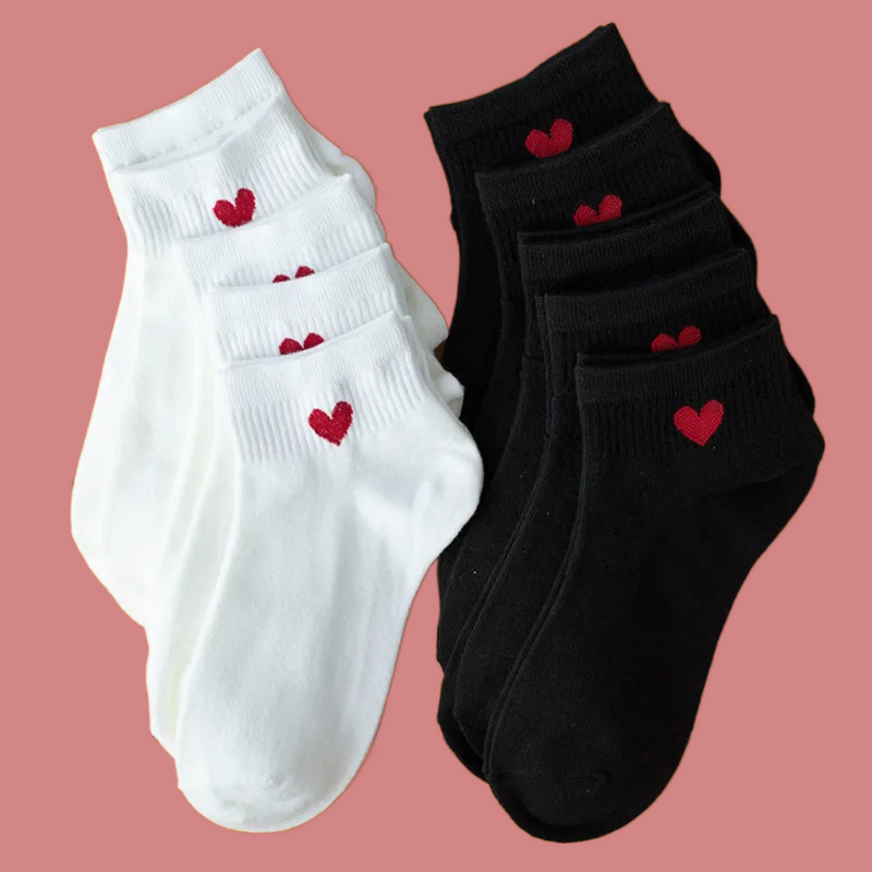 5/10 Pairs High Quality Black White Ankle Socks Women Spring Low Tube Cotton Boat Socks Cute Love Heart College Girls Socks