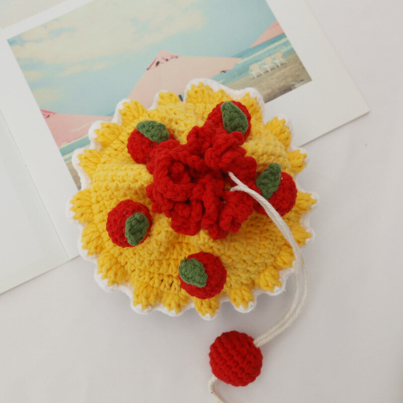 子供用クロスボディウーブンバッグ、ウールかぎ針編みバッグ、未完成の手編みバッグ、ケーキの形