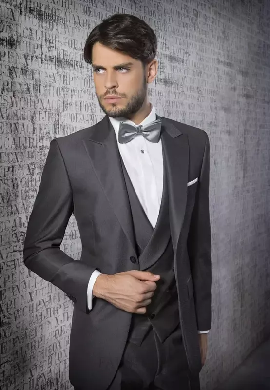 High Quality Italian Grey Double Breasted Men Suit Formal Wedding Suits for Men Custom Slim Fit 3 Piece Prom Dinner Groom Tuxedo