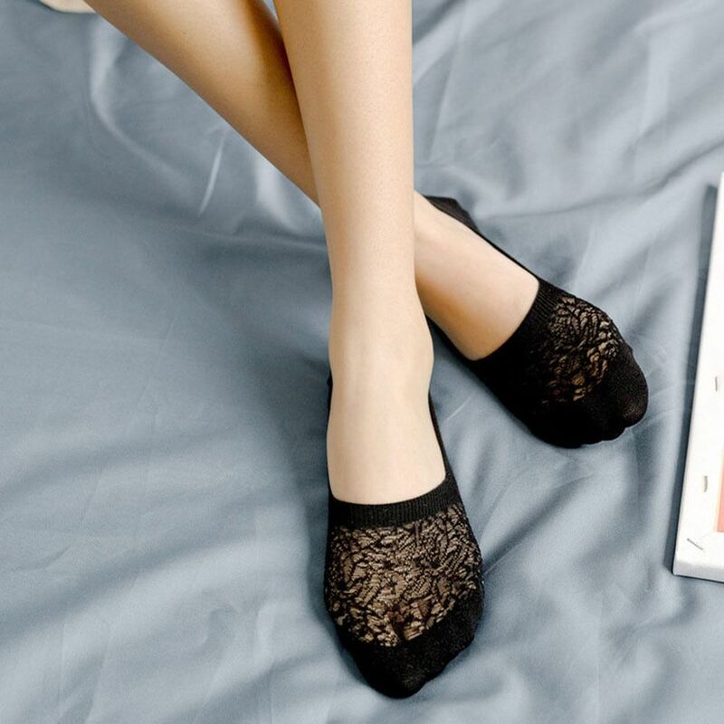 Solid Color Lace Boat Socks For Girl Women Summer Thin Hollow Mesh Invisible Socks Slippers Shallow Mouth Short Socks