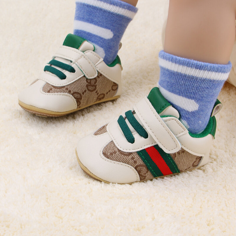 Sepatu olahraga anak-anak, sneaker bot bayi lelaki perempuan usia 0-3 tahun, bawahan anti selip bernafas