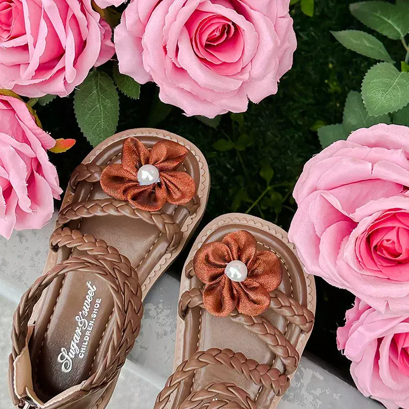 รองเท้าส้นเตี้ยถักสำหรับเด็ก, รองเท้าสานโรมันรองเท้าแตะแฟชั่นเปิดนิ้วเท้าสำหรับเด็กรองเท้าแตะเจ้าหญิงลายดอกไม้ลำลองฤดูร้อน