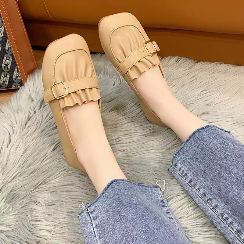 Spring New Women's Square Toe Flat Shoes Fashion Shallow Light Slip on Casual Shoes for Women Outdoor Office Ladies Ballet Flats