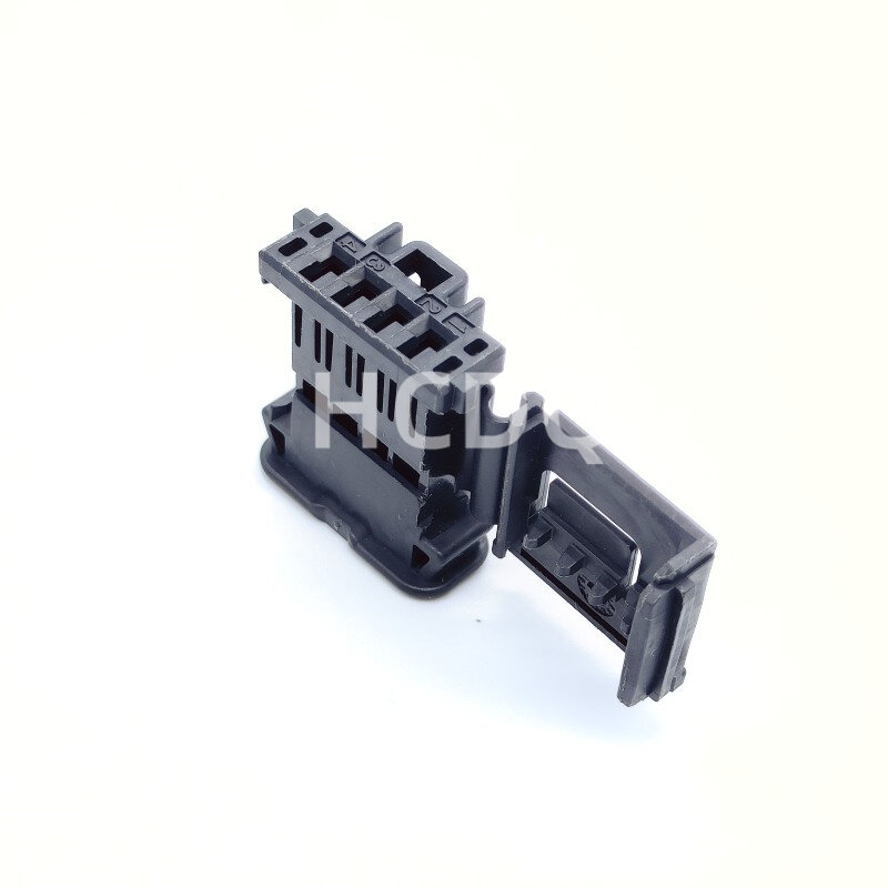 10 PCS Supply 98817-1041  original and genuine automobile harness connector Housing parts