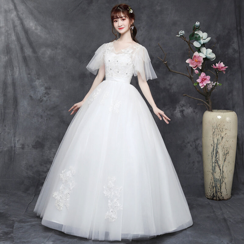 Illusion V-neck Wedding Dresses Sweet Lace Applique Bridal Dress With Batwing Sleeve Elegant Long Tulle Sukienka Na Wesele