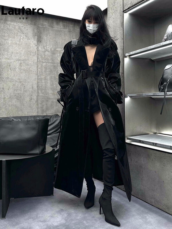 Lautaro-trench coat de couro com cinto para mulheres, extra longo, grande, legal, reflexivo, brilhante, paten preta, moda pista, primavera, outono