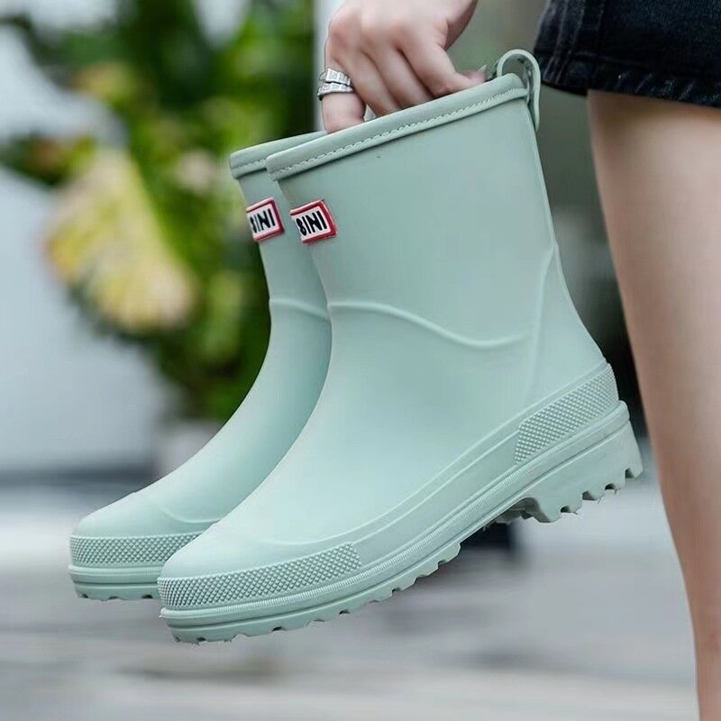 Water Boots Woman Rain Free Shipping Waterproof Ankle Rubber Boots Female Comfort Work Garden Galoshes Rain Shoes Sapato Chuva