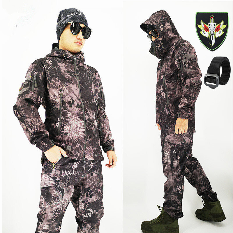 Soft Shell Tactical Training Army Outdoor Winter Wear Fur Thickened Waterproof Windproof Skiing Fishing Charge Suit Set