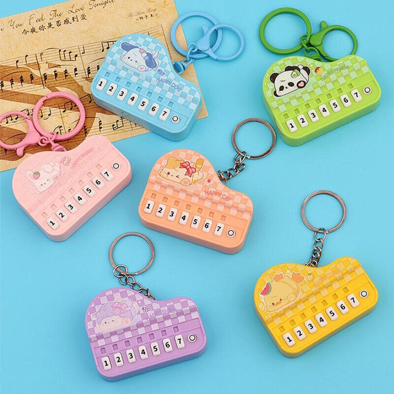 Mini High Beauty Electronic Keyboard Keychain Portable Musical Instrument Toy Miniature Real Working Finger Piano Key Chain