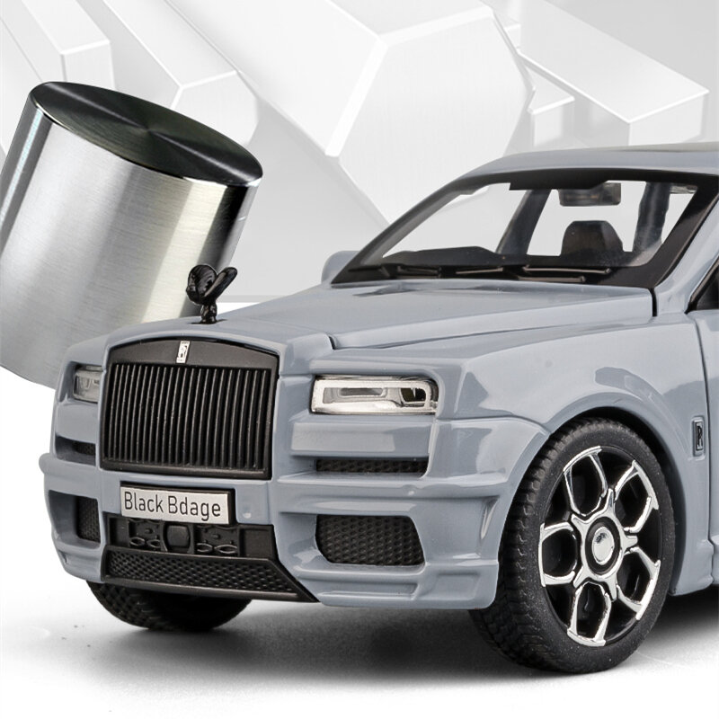 Rolls Royce SUV Cullinan modelo de coche de aleación, juguete de Metal fundido a presión, simulación de sonido y luz, colección de regalos para niños, 1:32