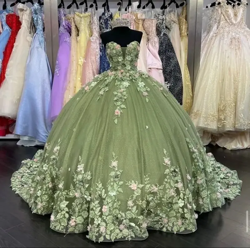 Lace Ball Gown Quinceanera Dresses Sweet 16 Birthday Party Gowns Applique Ruffles Tulle Princess Vestido De 15 Anos