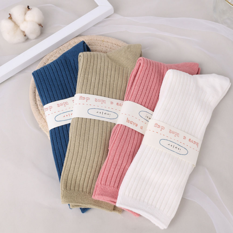 Calcetines de punto de algodón de tubo medio para mujer, calcetín sólido cálido de otoño e invierno, sencillo y a la moda, para interiores