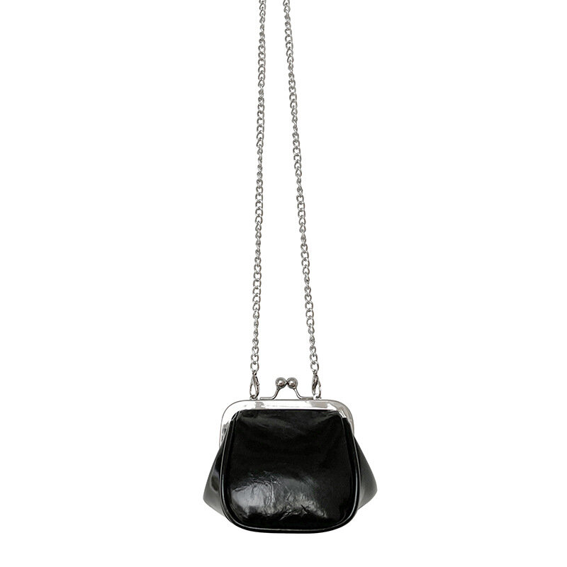 Новинка 2023 сумка через плечо с зажимом в Корейском стиле нишевая сумка на плечо с губной помадой мини модная маленькая сумка с цепочкой