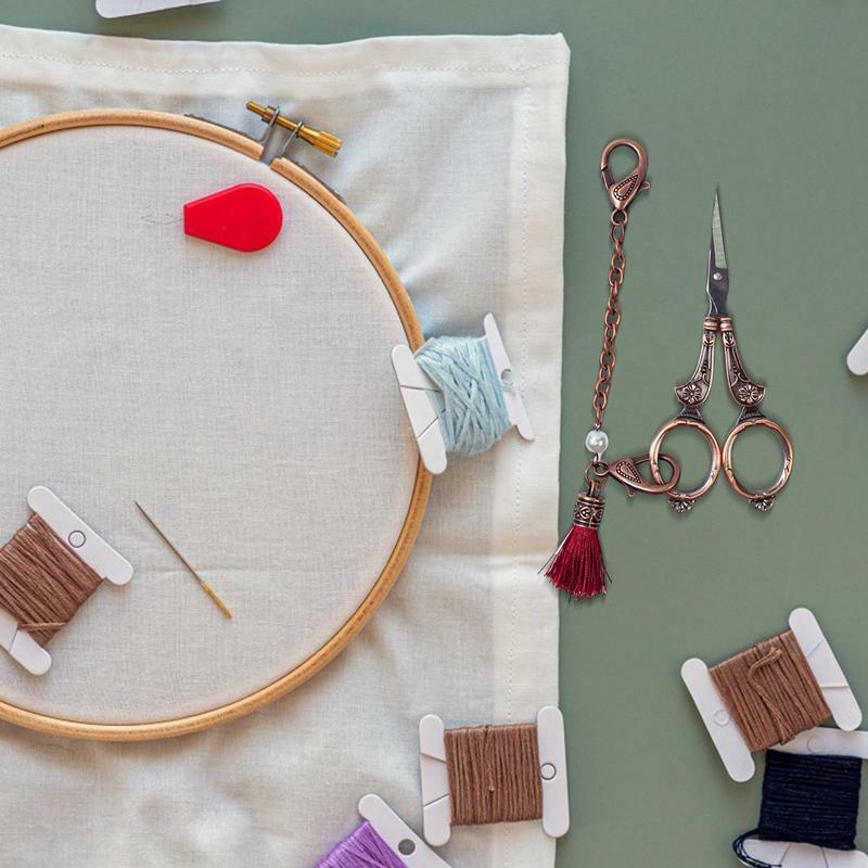 Retro Bordado Crochet Scissors, Tesoura Needlepoint com corrente, Fio apontado, Linha costura