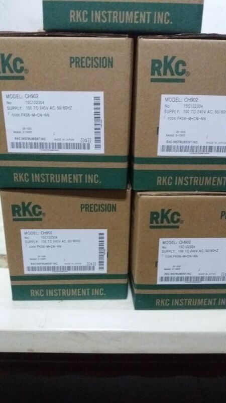 Новый оригинальный контроль температуры RKC CB900/FK07-8 * AN-NN/A/Y