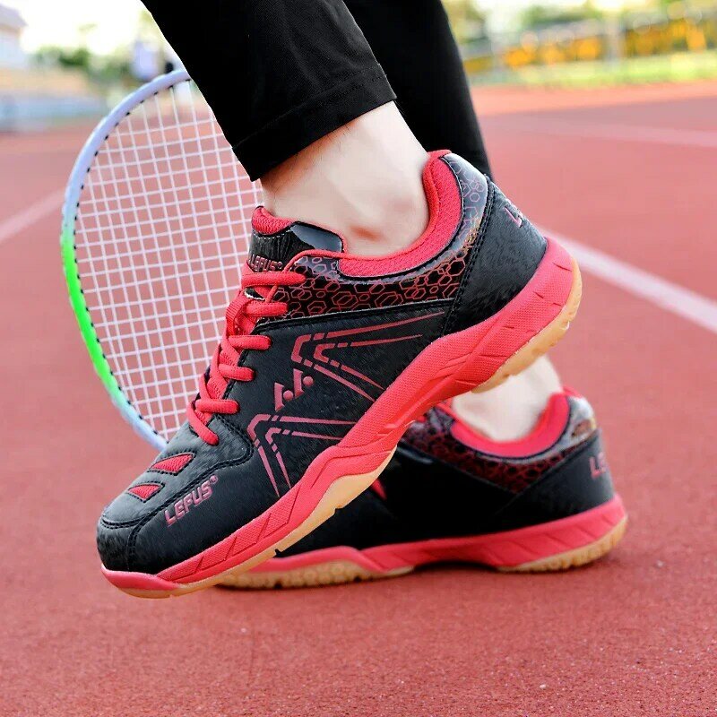 New Men Women Badminton Shoes Light Badminton Sneakers Anti Slip Volleyball Footwears Ladies Tennis Sneakers Male