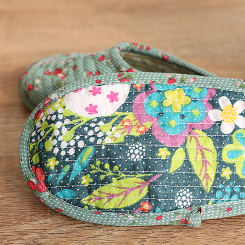 Zapatillas de casa Vintage con flores para mujer, zapatos planos cómodos de costura, de tela de algodón, para interiores y viajes, 25cm, novedad