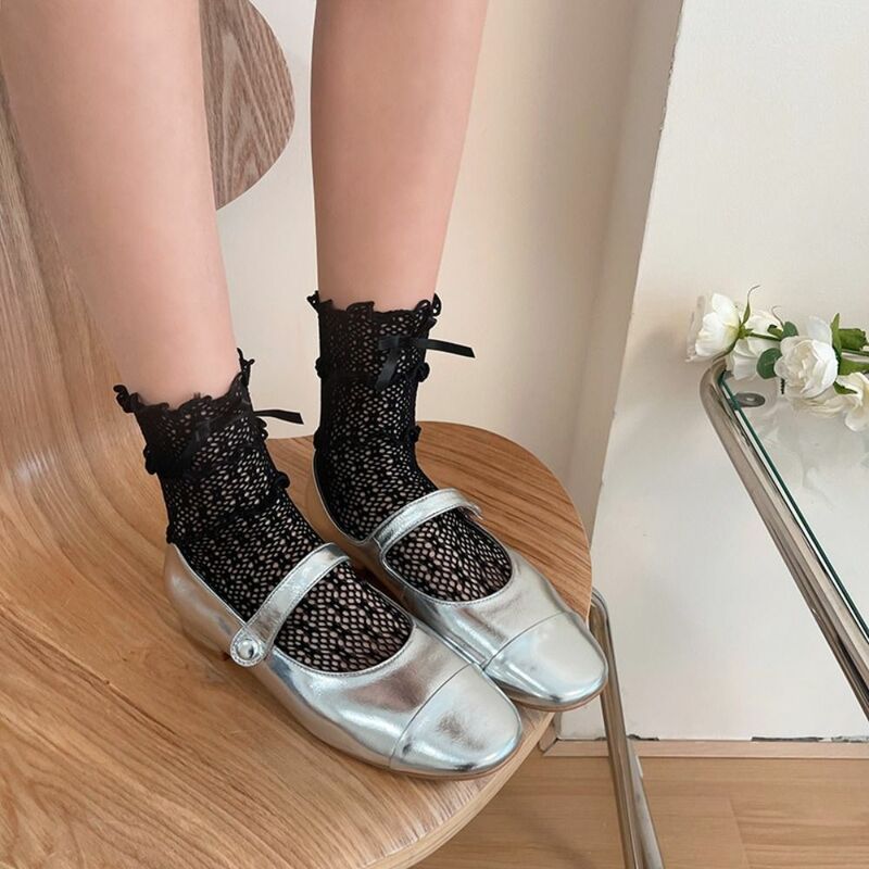 ถุงเท้าบางสำหรับผู้หญิงลายลูกไม้ยืดหยุ่นแบบหวานถุงเท้าผ้าไหมติดโบว์ถุงเท้าสไตล์เกาหลีแบบ Y2K โปร่งใสของขวัญฤดูร้อน