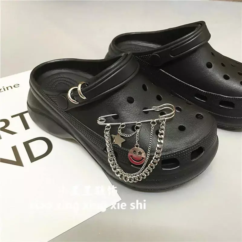 Designer Marke Pin Croc Zubehör Vintage Punk Metall Pin Schuhe Charms für Sneaker DIY Luxus Frauen Schuhe Dekorationen Alle-spiel