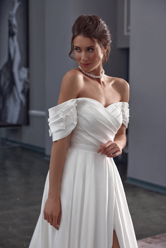 Sweetheart Wedding Dress Side Slit Short Sleeves Soft Satin Long Tail Can customize To Measure  Bridal Gowns For Women Stunning