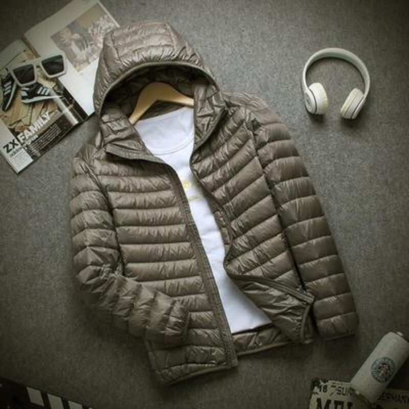Новинка, брендовая осенне-зимняя легкая куртка, Мужская модная короткая ультратонкая Молодежная приталенная куртка с капюшоном, пуховики