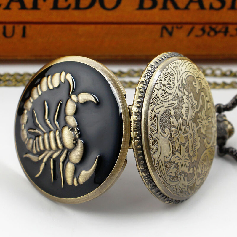 Creative Scorpion 3D Carved Quartz Pocket Watch Punk Vintage Necklace for Men Women Pocket FOB Watch Accessory Chain Clock