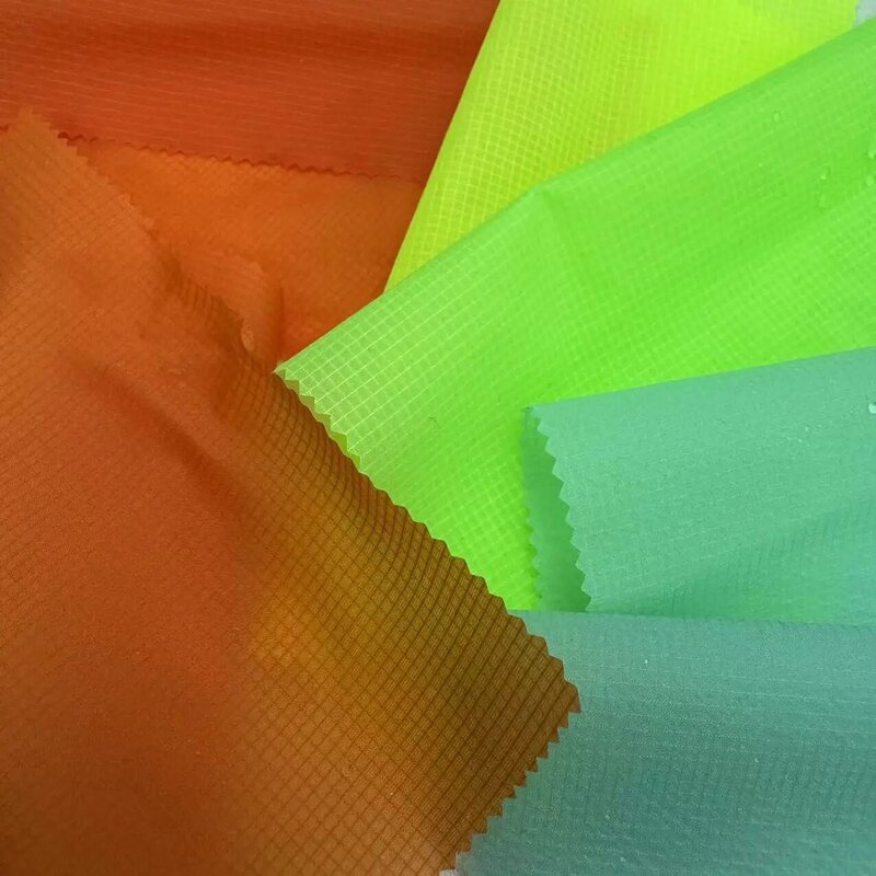 Tissu à carreaux en nylon 20D, doudoune en coton hydrofuge, tissu coupe-vent collé en latex à bulles à fil unique