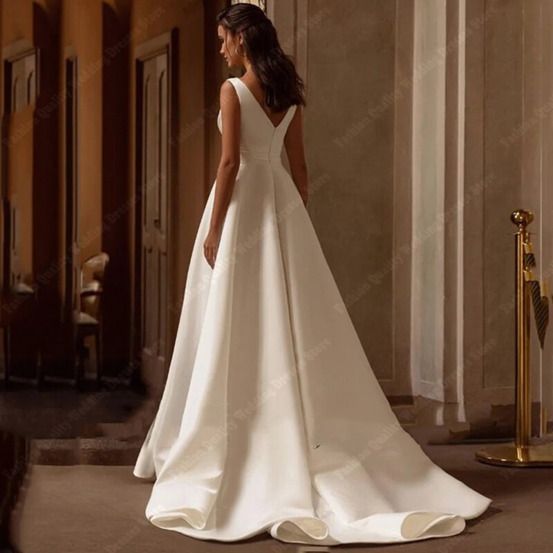 Einfache Art glänzende Satin Brautkleider tief v rücken frei für formelle Party 2024 neue ärmellose Boden wischen vestidos de novia
