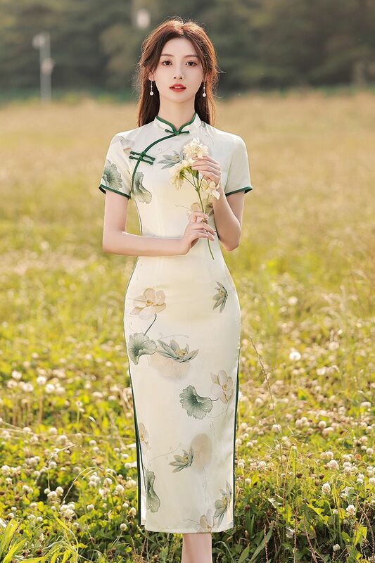 Długie Qipao 2024 nowych ulepszonych damski, wiosenny i letnich młodych temperamentów eleganckich chińskich klasycznych kobiet Qipao