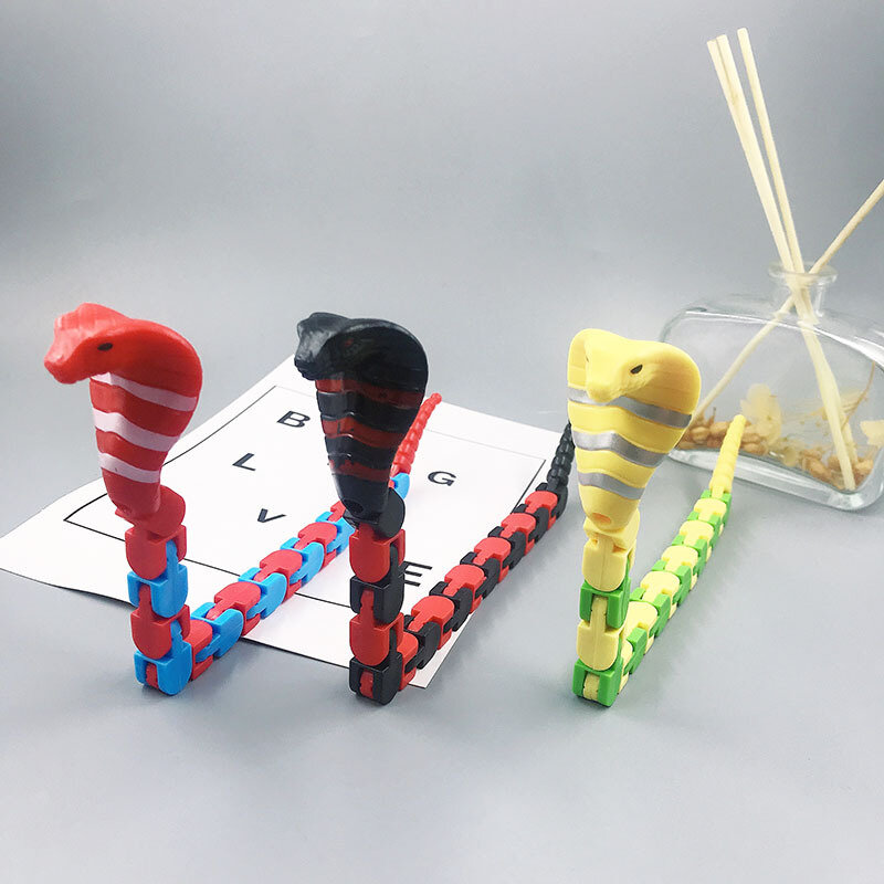 스트레스 방지 장난감 가변 팔찌 뱀 감압 체인 가변 접이식 재미있는 어린이 선물 장난감, 색상 랜덤 J141, 3 개