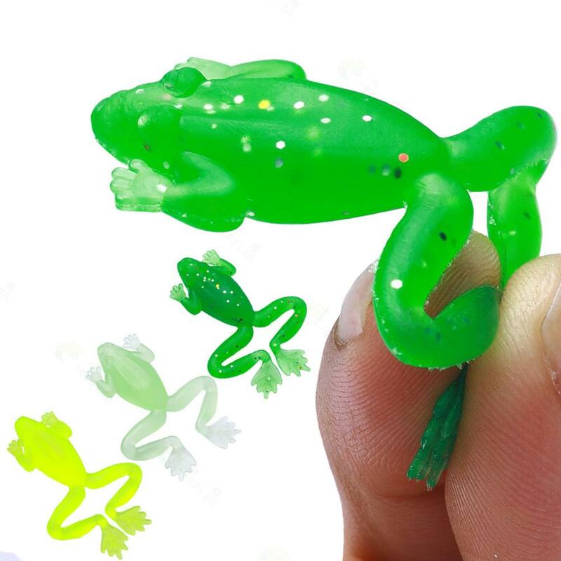 5pcs Fishing Lures Rubber Frog Soft Fishing Lures Portable Lifelike New Rubber Frog Spinner Sinking Bass Bait PVC New