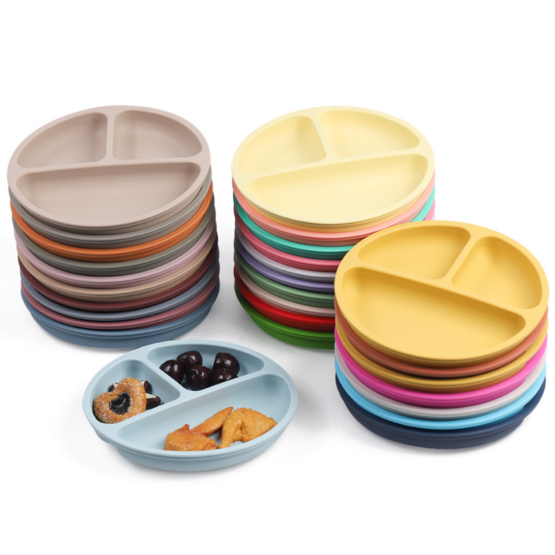 10ชิ้น/เซ็ตบนโต๊ะอาหารสำหรับเด็กทารกจานอาหารสีทึบไม่มี BPA ช้อนดูดส้อมถ้วยจิบของสำหรับเด็ก