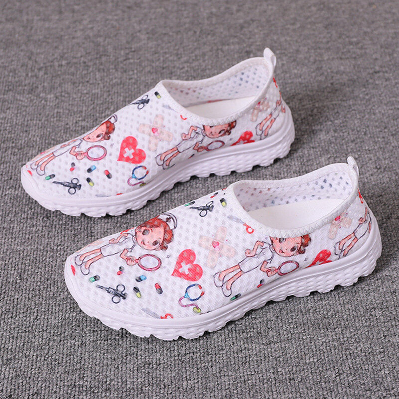 Women Shoes Lightweight Comfortable Casual Shoes Cartoon Nurse Print Women Sneakers Breathable Flats Shoes Zapatillas Mujer35-43