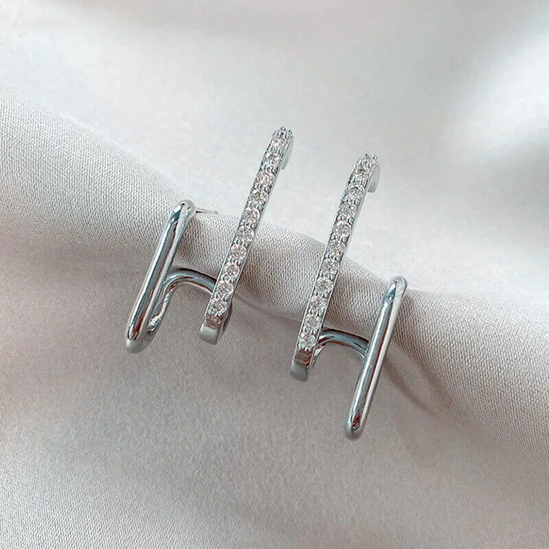 2023 New Bright Crystal Luxury coreano insolito artiglio orecchini a bottone gancio per Piercing all'orecchio perla irregolare regalo di gioielli di natale
